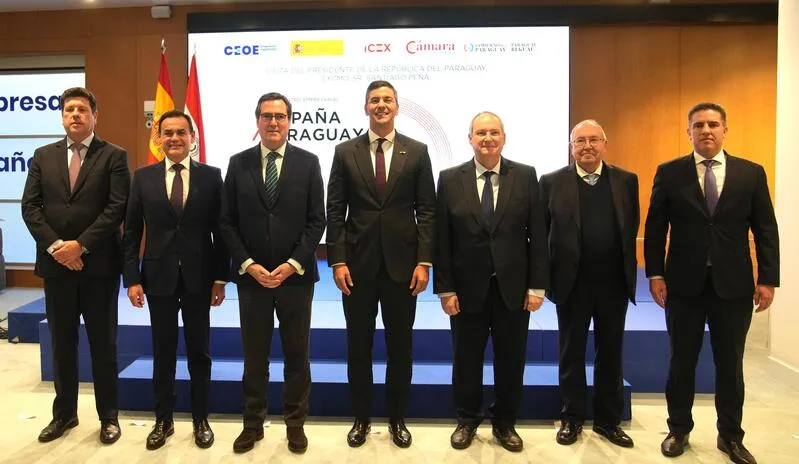 Encuentro España-Paraguay CEOE