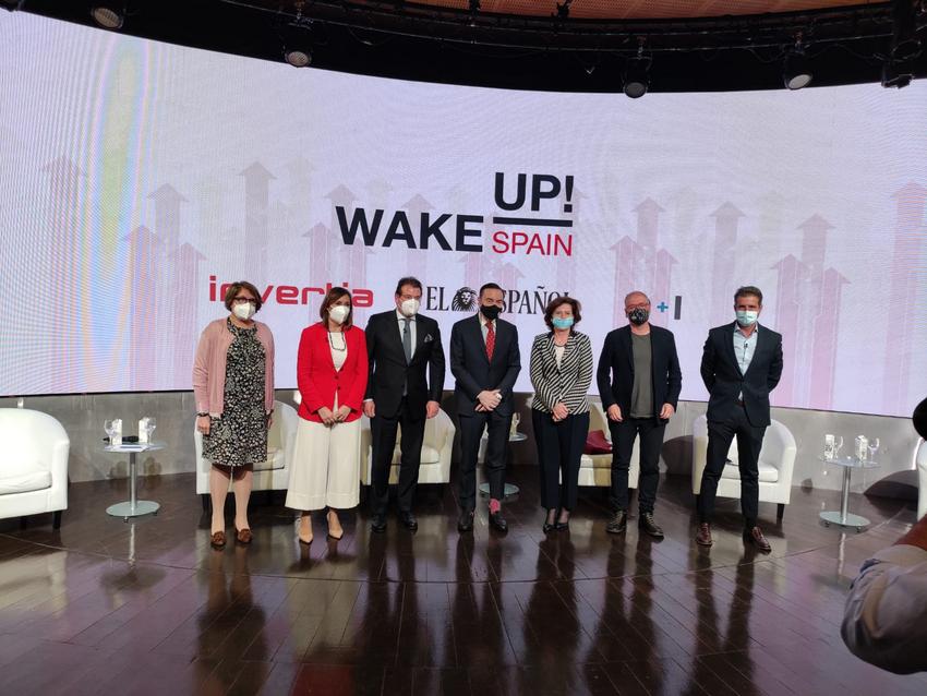 Cámara de España defiende la formación de jóvenes y mayores de 45 para afrontar los retos del empleo  
