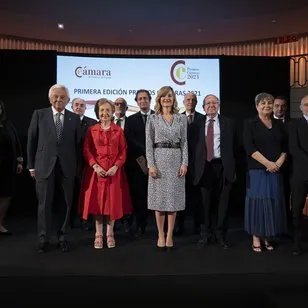 Foto de los ganadores de los premios Cámaras 2021