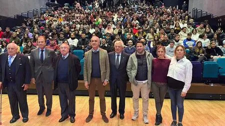 Sevilla se suma a la campaña ‘Valores que construyen sueños’ para promover entre los jóvenes el esfuerzo y la excelencia
