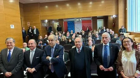 El presidente de Cámara de España destaca el compromiso de las Cámaras al servicio de empresas y sociedad