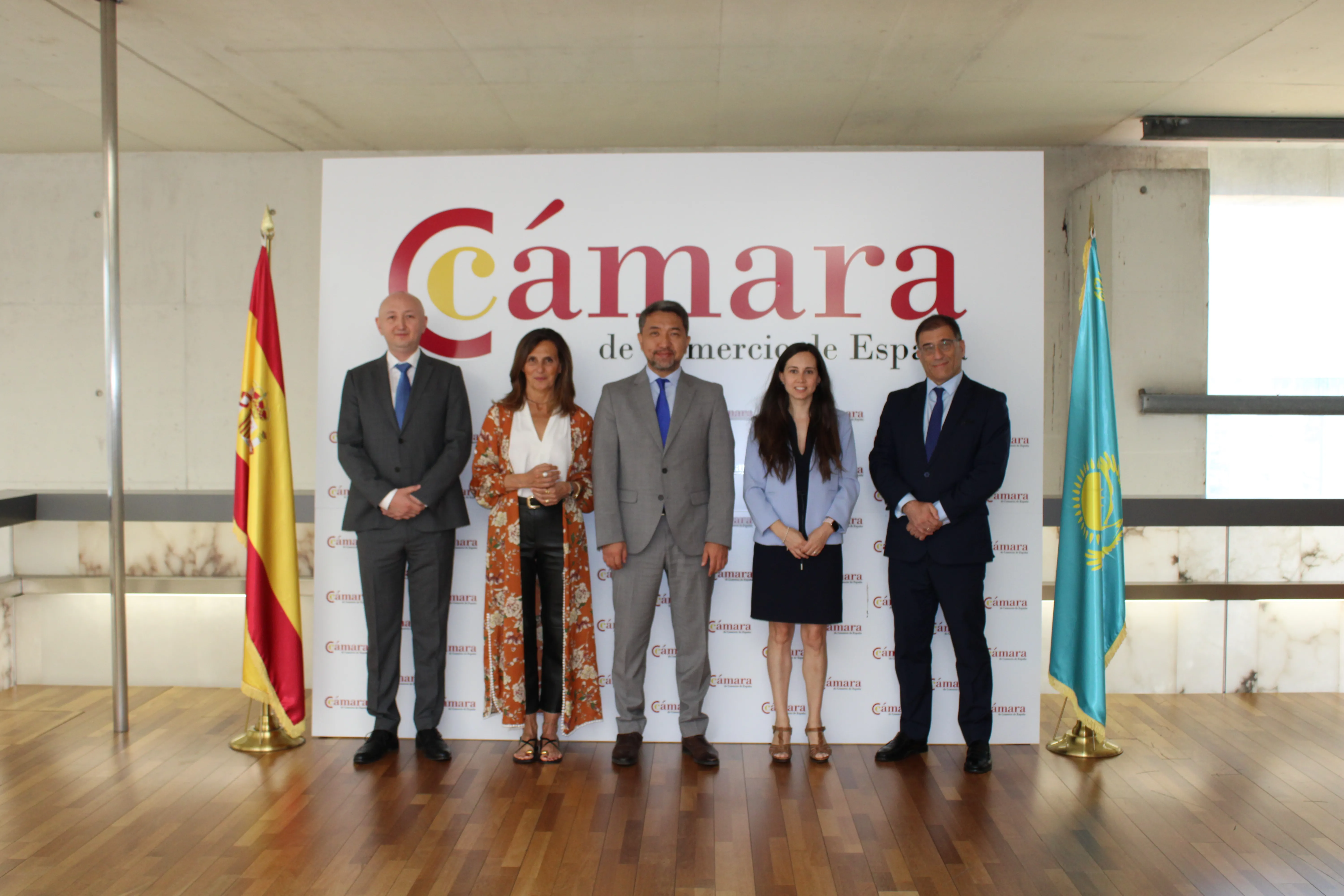 La Cámara de España acoge un encuentro con el viceministro de Desarrollo Digital, Innovaciones e Industria Aeroespacial de la República de Kazajstán