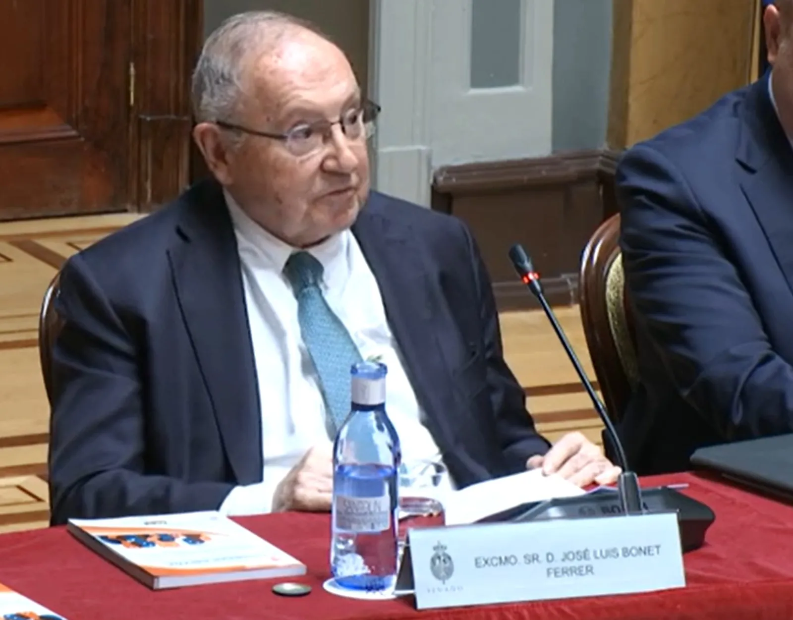 El presidente de Cámara de España defiende la necesidad de consenso político en cuestiones cruciales 