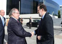 jlb-rajoy_saludo.jpg